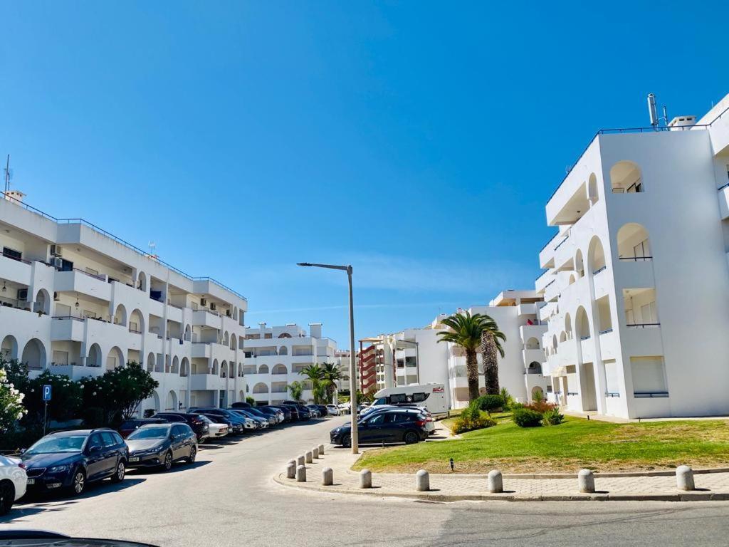 Quarto Casa Na Praia Porches  Eksteriør bilde